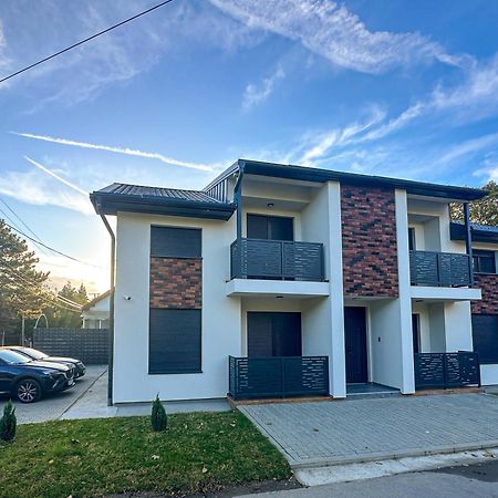 Kiko Apartmani Lux Zrenjanin Exterior photo