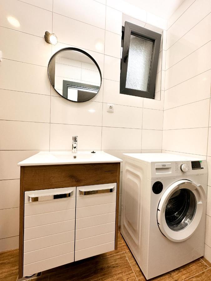 Kiko Apartmani Lux Zrenjanin Exterior photo