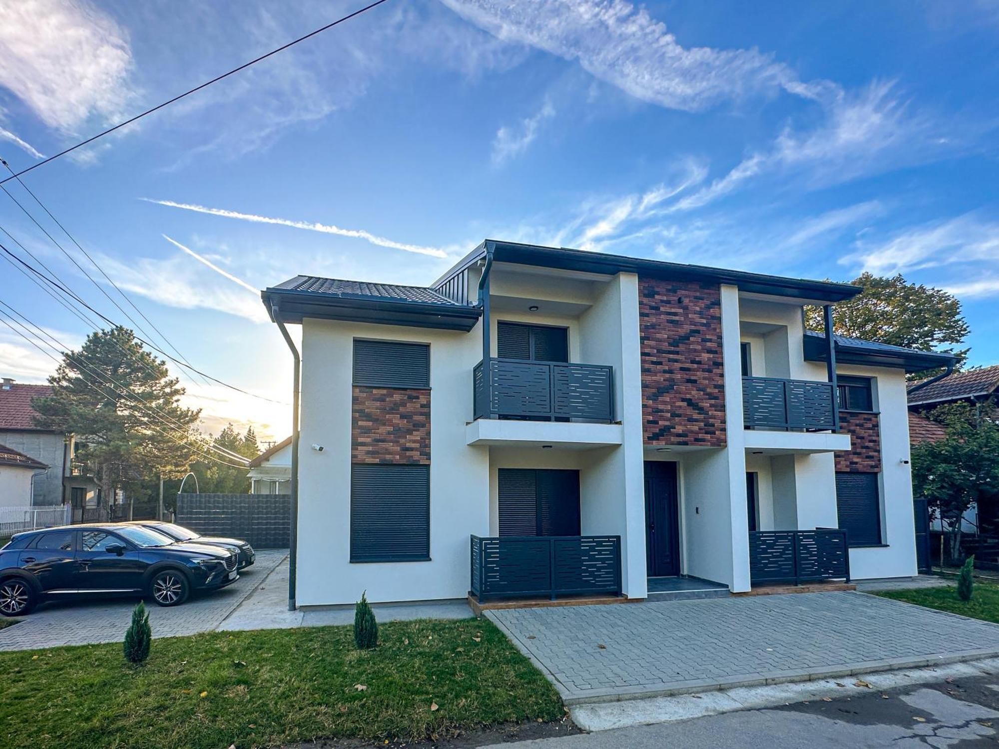 Kiko Apartmani Lux Zrenjanin Exterior photo